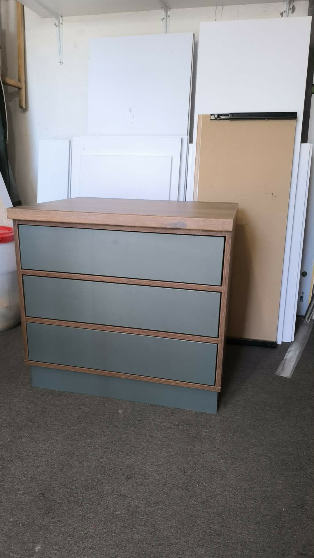 Kézműves egyedi bútorgyártás és bútorasztalos munkák Békés megye - LaminArt